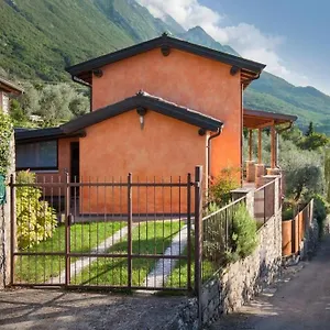 https://casale-san-michele.hotelinveneto.com